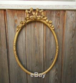 19th Century Large Oval French Gilt Wall Hanging Picture Frame