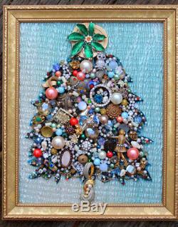 Vintage Jewelry Lot Christmas Tree Framed Wall Art Heirloom Gift Rhinestone Gold