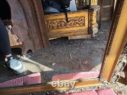 Vintage Wall Mirror with Decorative Frame